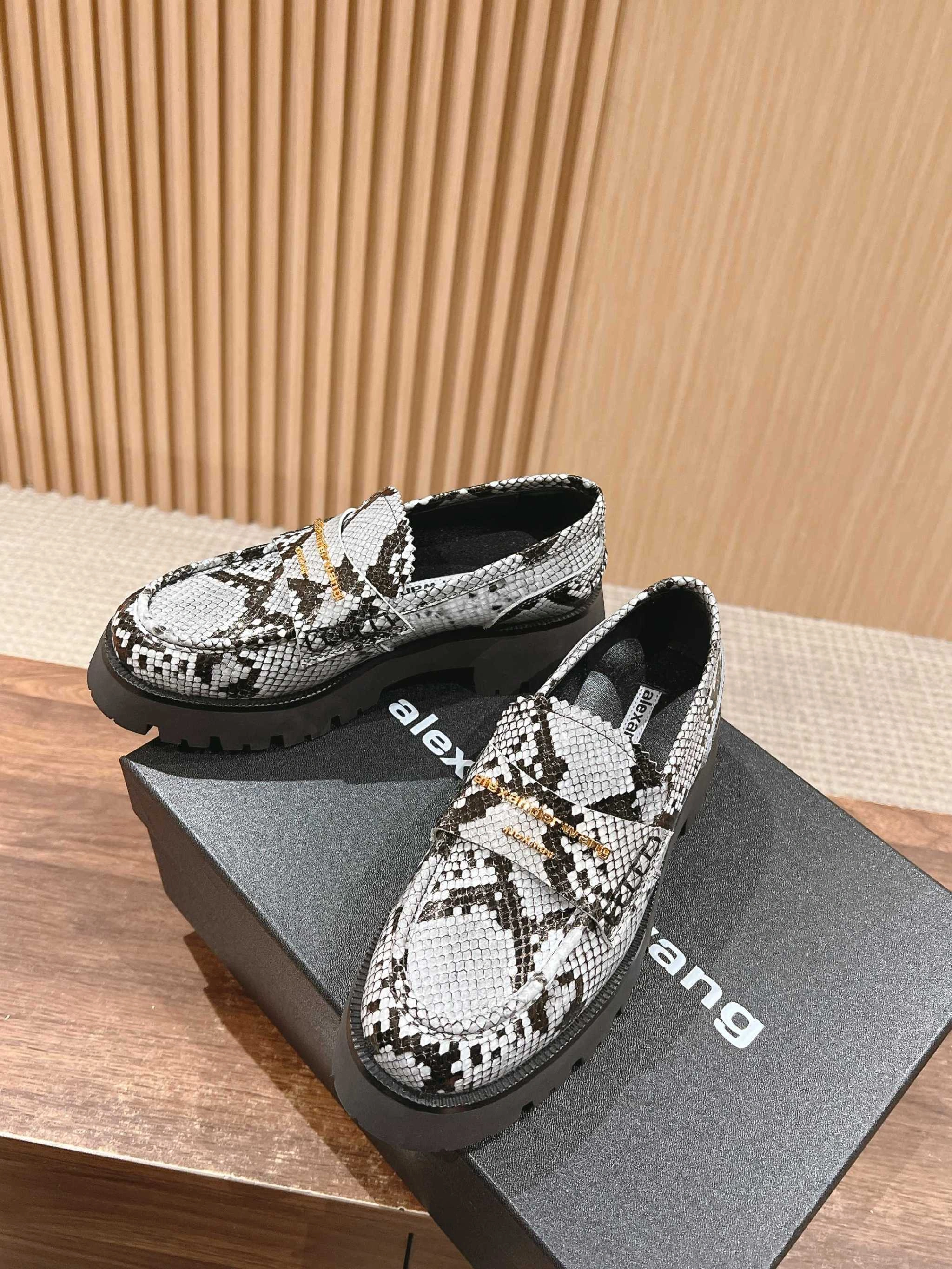 COCO-- W196 30125F001965 Heel height：7.5CM cowhide sheepskin Carter item:E-X158C0715